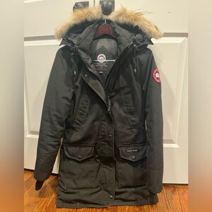 Canada Goose Black Trillium Parka with fur trimmed hood